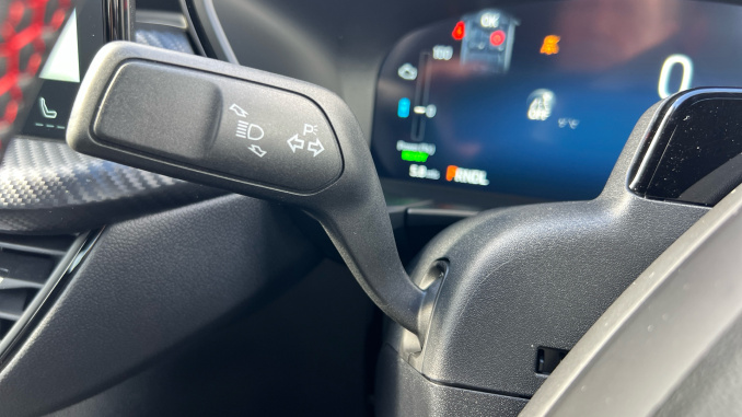 Ford Kuga 2.5 FHEV ST-Line X Black Package 5dr CVT Hybrid Estate - Image 38